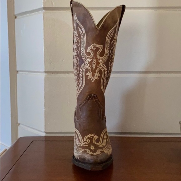 White diamond women boot Size 7 - Picture 3 of 5
